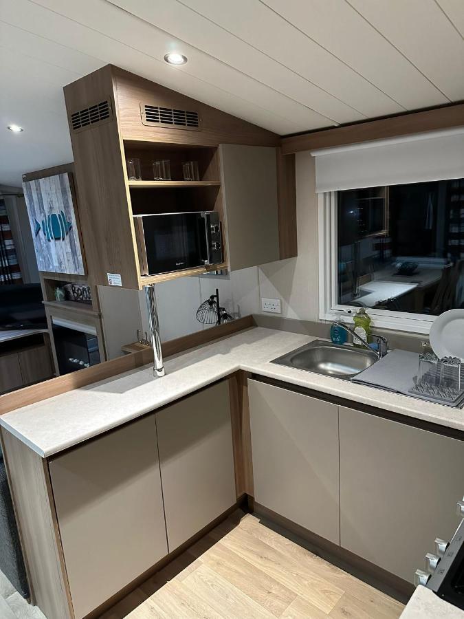 Luxurious 6 Berth Swift Bordeaux On Lyons Robin Hood Rhyl Villa Meliden Dış mekan fotoğraf