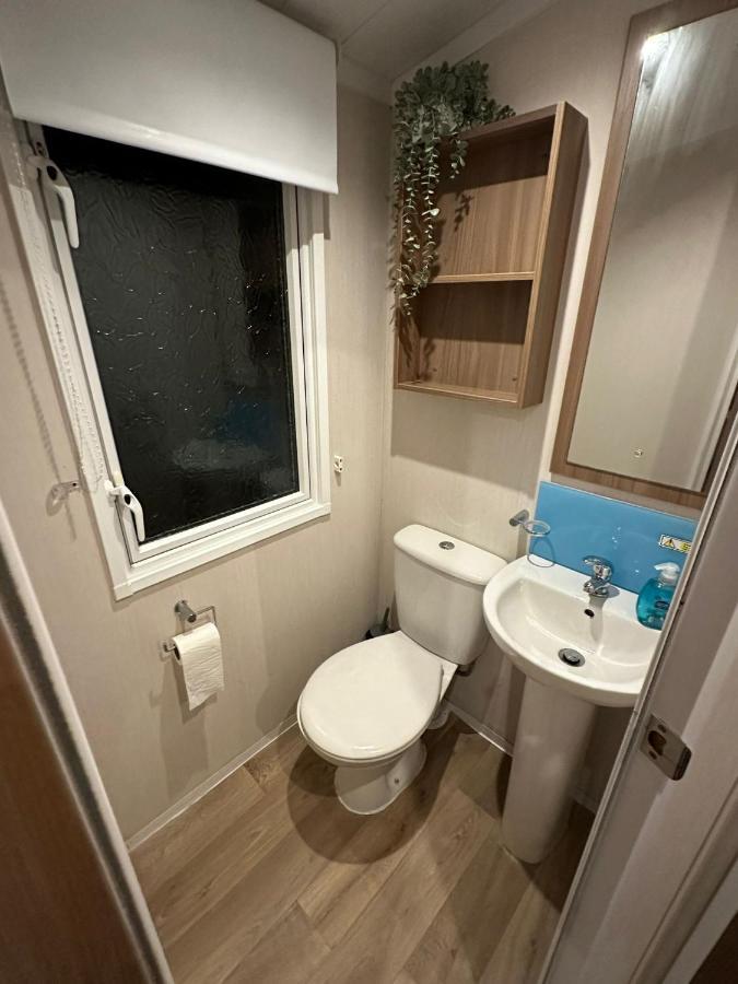 Luxurious 6 Berth Swift Bordeaux On Lyons Robin Hood Rhyl Villa Meliden Dış mekan fotoğraf